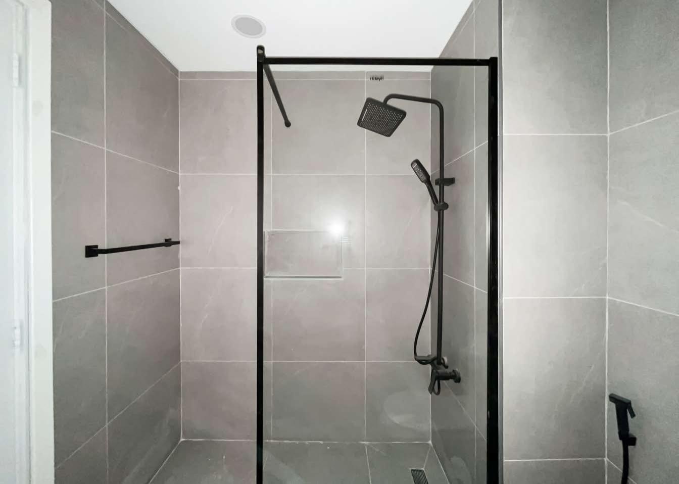 Walk-in rain shower
